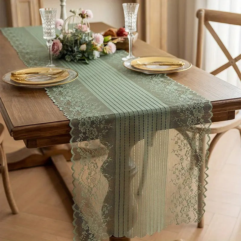 Bridgerton - Green Lace Table Runner