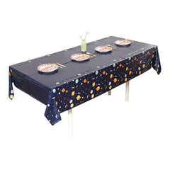 الفضاء - مفرش الطاولة